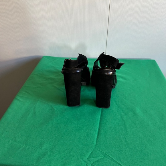 NWB 🔥SCHUTZ  SUEDE LUGG SOLE PEEP TOE SLING BACK SHOES 8 ♥️😍 - Picture 4 of 9